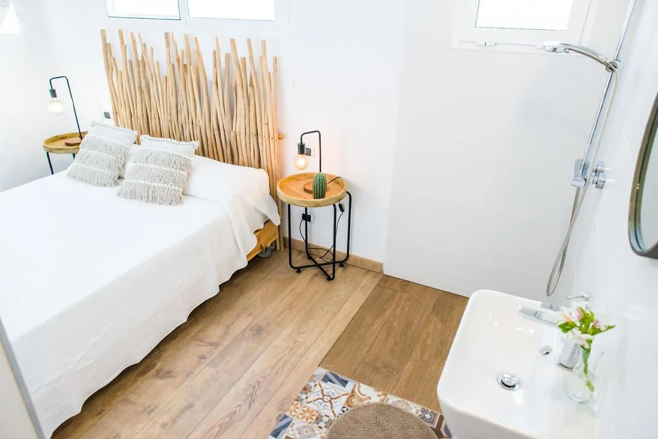 Luxury Villa 'La Bonita' With Private Heated Pool, Bbq & Free Wifi- Suiteable For Familiesfriends Corralejo