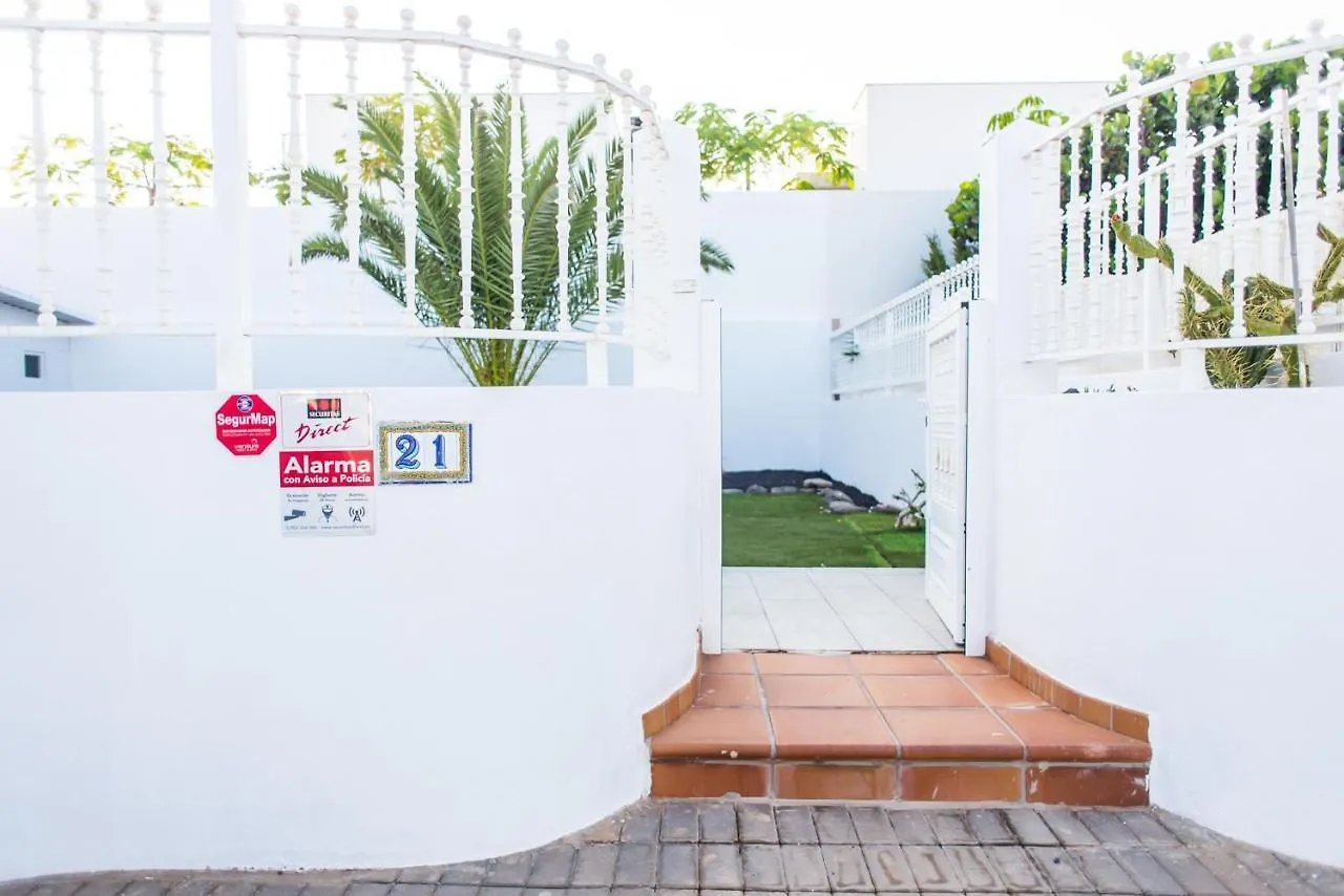 Luxury Villa 'La Bonita' With Private Heated Pool, Bbq & Free Wifi- Suiteable For Familiesfriends Corralejo 0*,  Spain