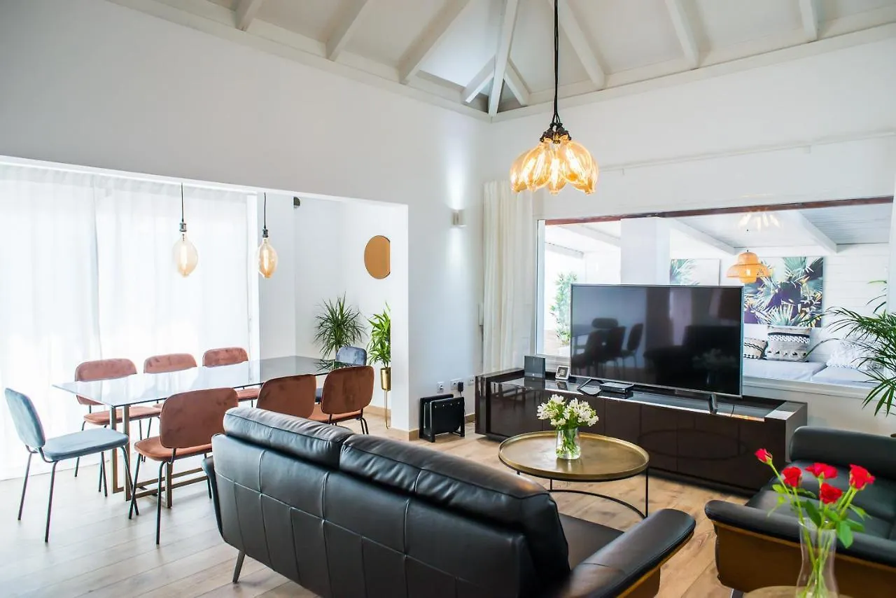 Luxury Villa 'La Bonita' With Private Heated Pool, Bbq & Free Wifi- Suiteable For Familiesfriends Corralejo 0*,  Spagna